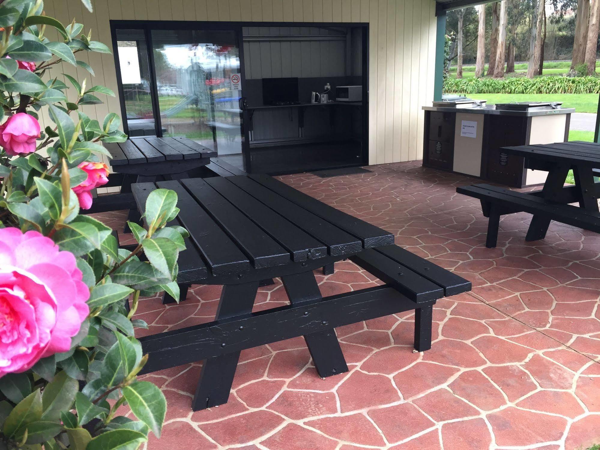 Warragul Gardens Holiday Park Dış mekan fotoğraf